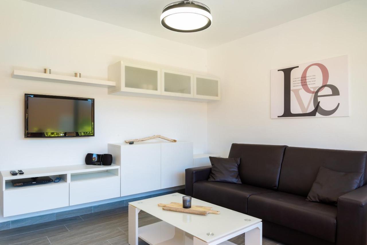 Casa Lucien - Newly Refurbished Apartment With Swimming Pool - Ideal For Couples Corralejo Luaran gambar