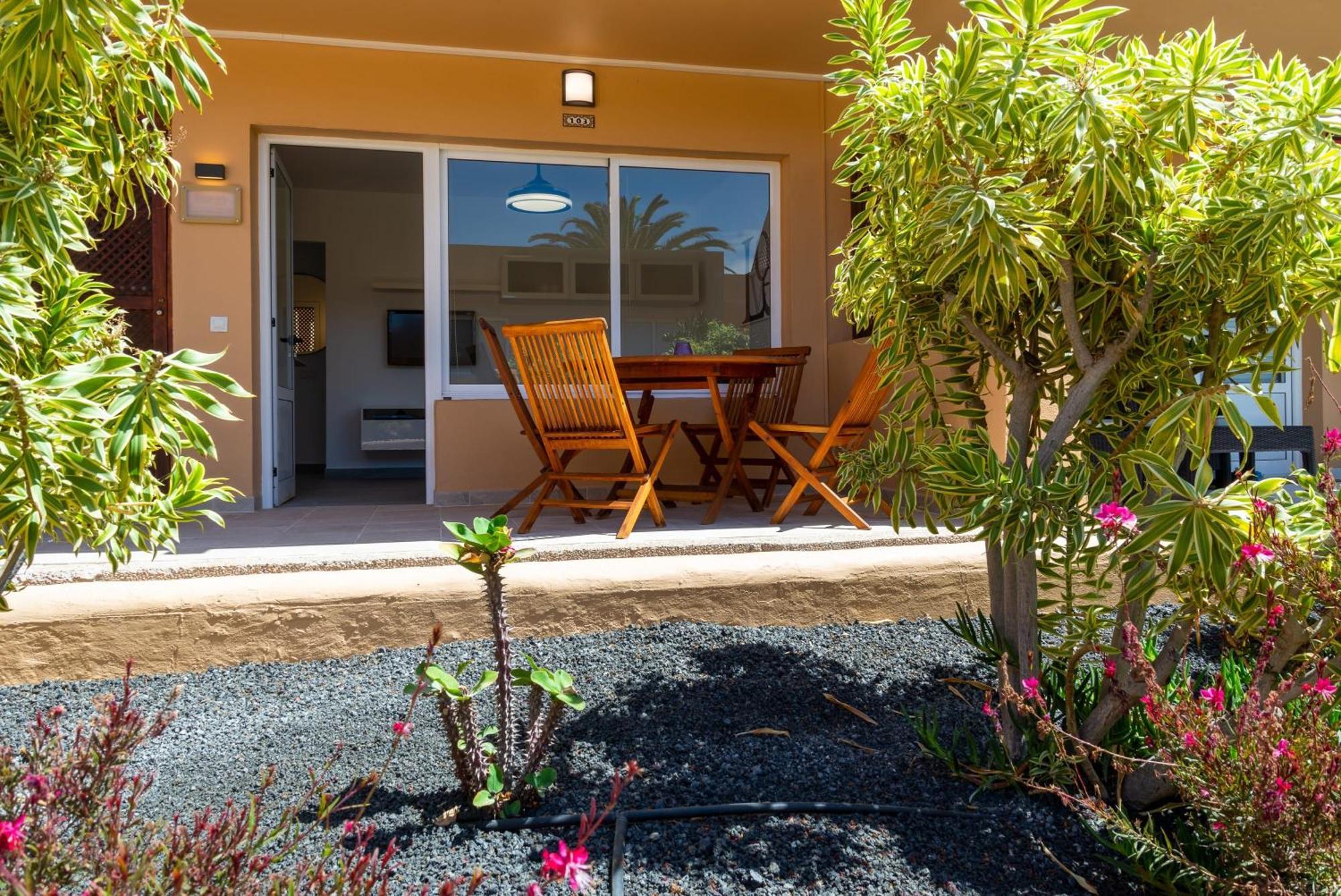 Casa Lucien - Newly Refurbished Apartment With Swimming Pool - Ideal For Couples Corralejo Luaran gambar