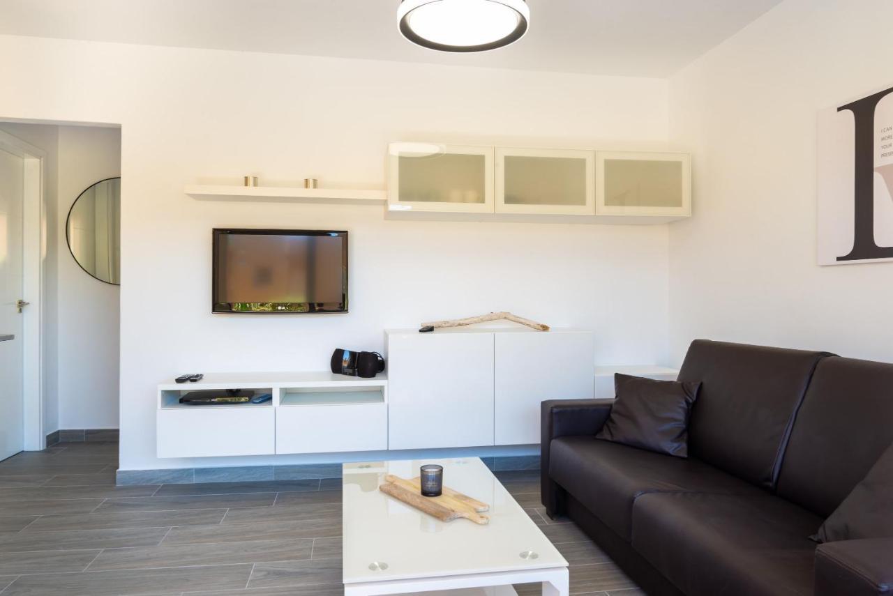 Casa Lucien - Newly Refurbished Apartment With Swimming Pool - Ideal For Couples Corralejo Luaran gambar