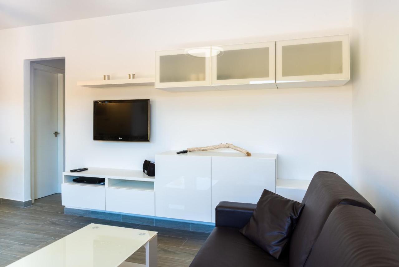 Casa Lucien - Newly Refurbished Apartment With Swimming Pool - Ideal For Couples Corralejo Luaran gambar